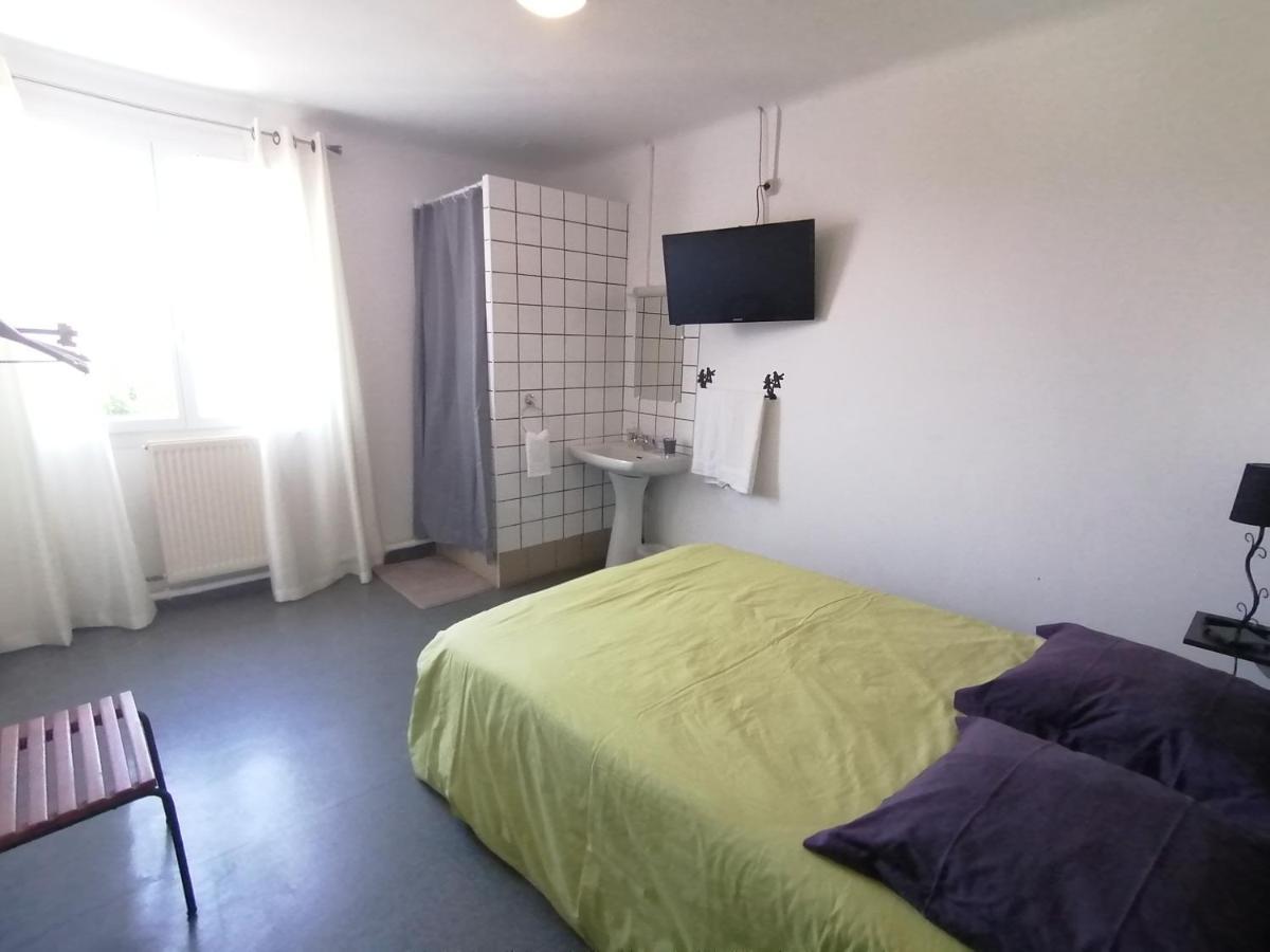 Auberge De La Petite Hutte Codolet Eksteriør bilde